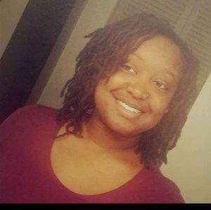 Meet your Posher, Ciera